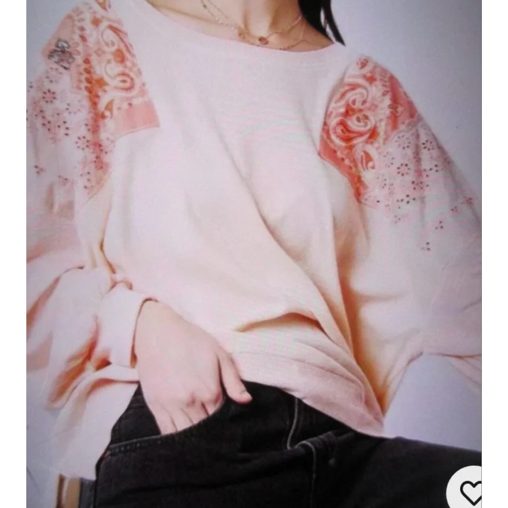 Free People We The Free Patchwork Boho Sweatshirt Large Paisley Lace Pullover - Picture 1 of 9